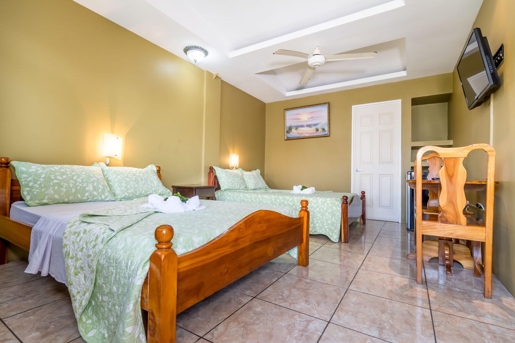 Hotel Le Priss Manuel Antonio Zewnętrze zdjęcie
