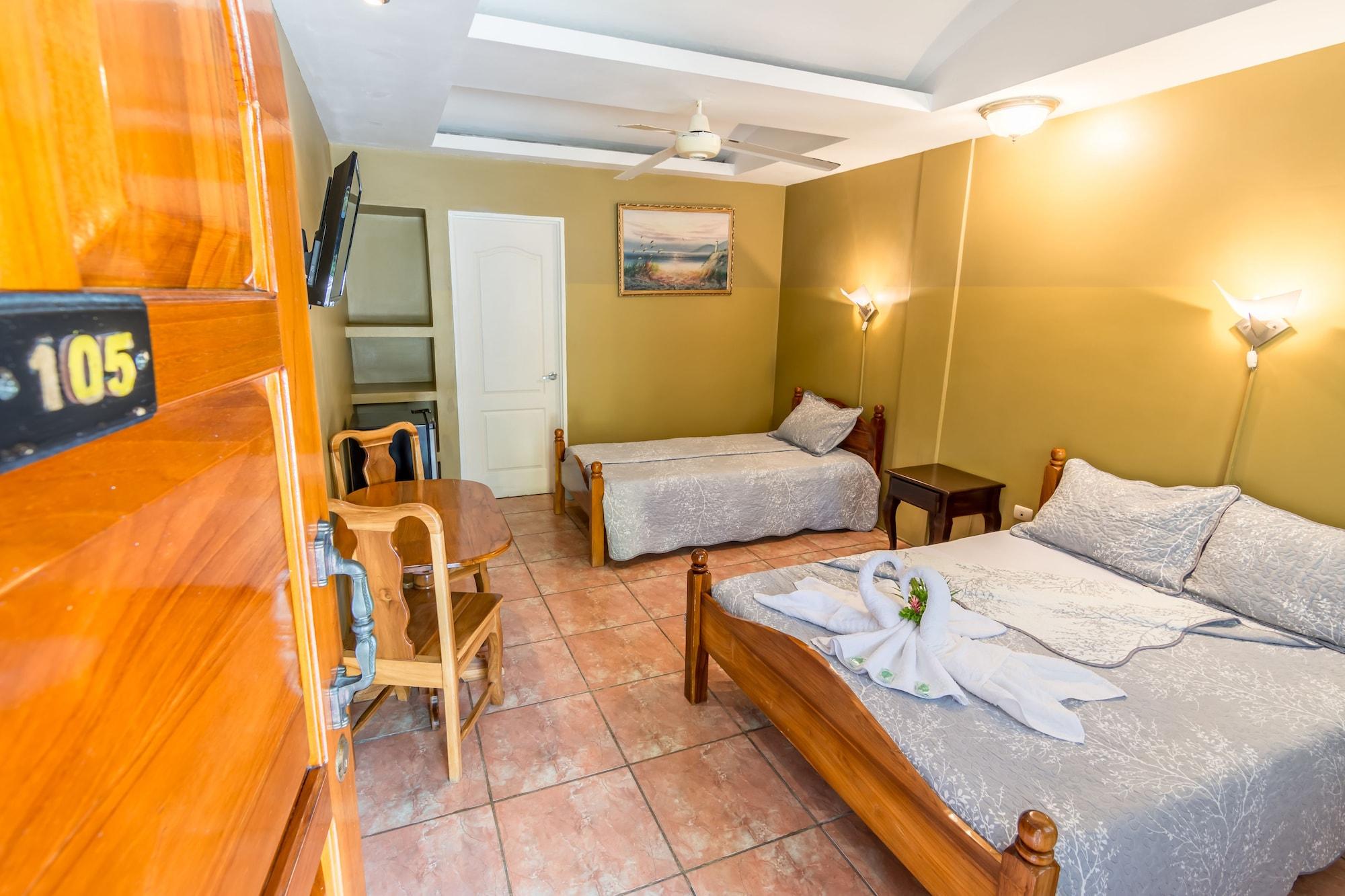 Hotel Le Priss Manuel Antonio Zewnętrze zdjęcie